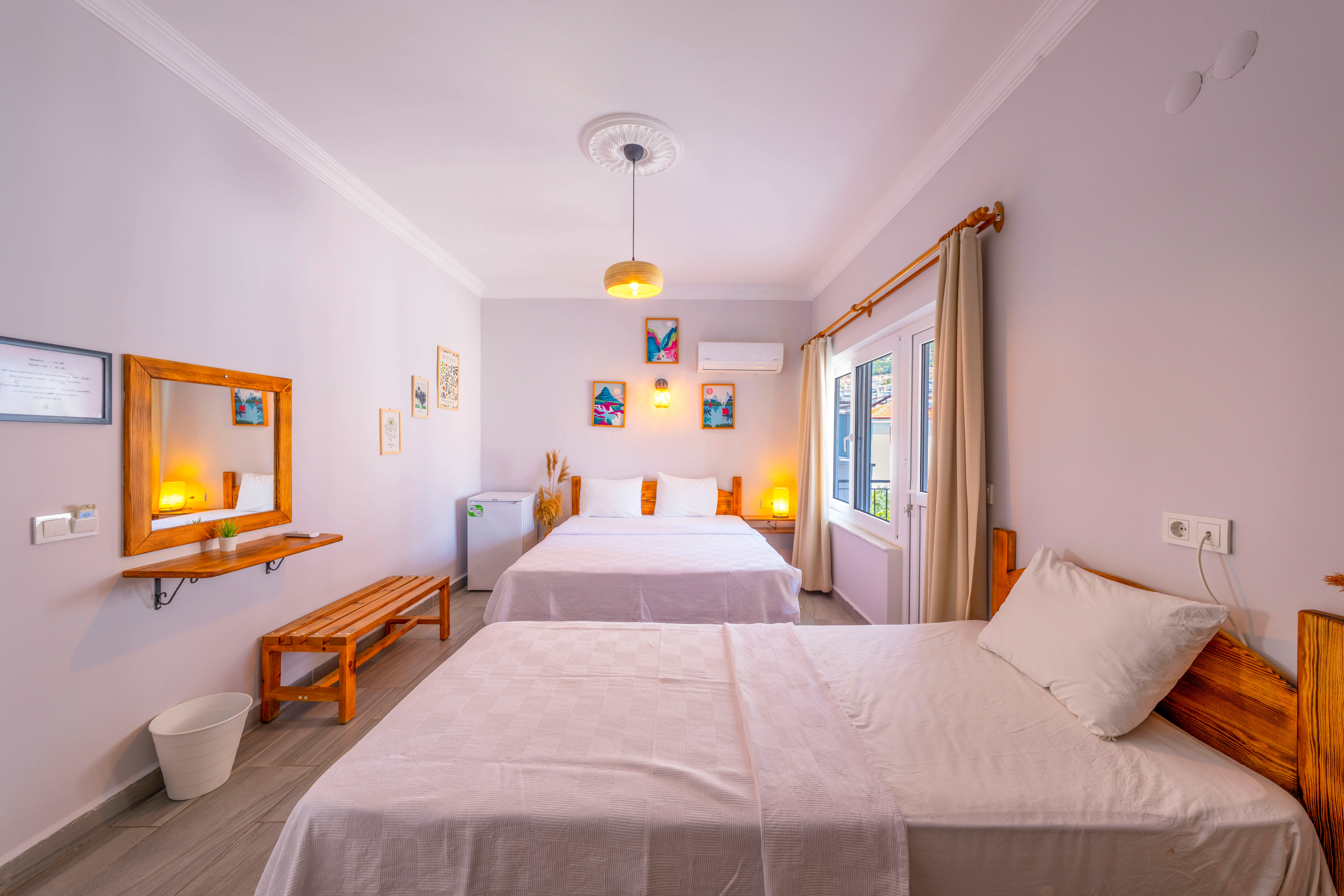 Deluxe Triple Room with Balcony view 3